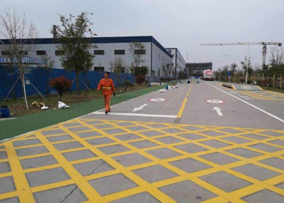 合肥廠區(qū)停車(chē)區(qū)劃線(xiàn) 合肥小區(qū)廠區(qū)劃線(xiàn)標(biāo)線(xiàn)施工圖片