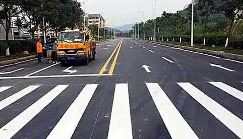 西安道路標線施工多少錢一米？飛揚市政價格合理