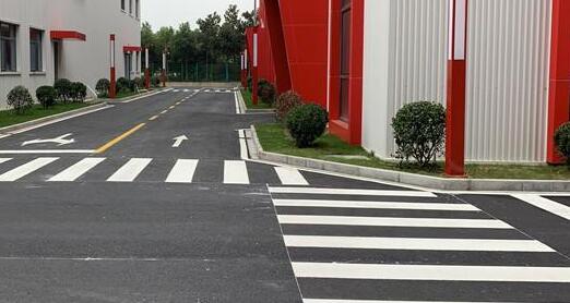 打造昆山廠區(qū)道路劃線新標(biāo)桿，專業(yè)施工方案揭秘