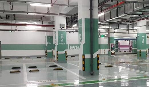 常州停車(chē)場(chǎng)劃線(xiàn)-就選飛揚(yáng)市政包工包料速干 常州停車(chē)場(chǎng)劃線(xiàn)-就選飛揚(yáng)市政包工包料速干