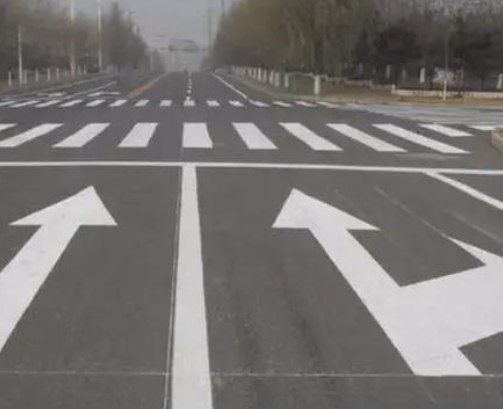 蘇州廠區(qū)標識劃線,專業(yè)團隊打造高效安全空間 蘇州廠區(qū)標識劃線,專業(yè)團隊打造高效安全空間