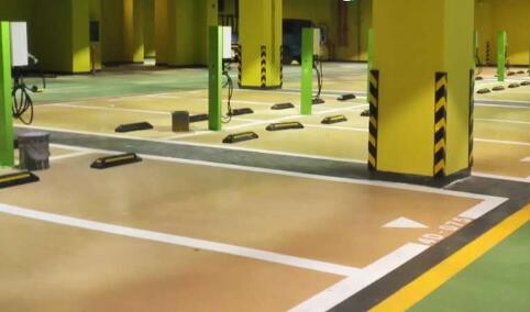 廠區側方位停車位與市政車位劃線要求及規范的不同? 廠區側方位停車位與市政車位劃線要求及規范的不同?